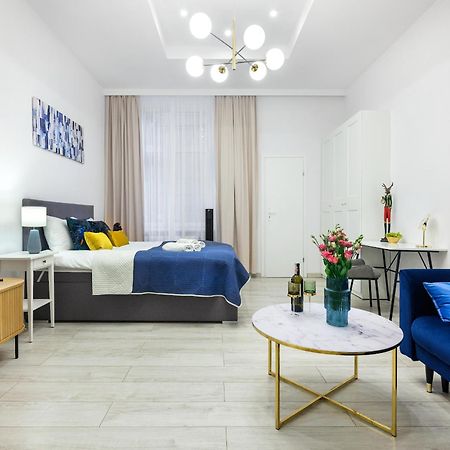 Bluebird Apt Old Town & Wawel Hill By Vistula River - By Homelike كراكوفيا المظهر الخارجي الصورة
