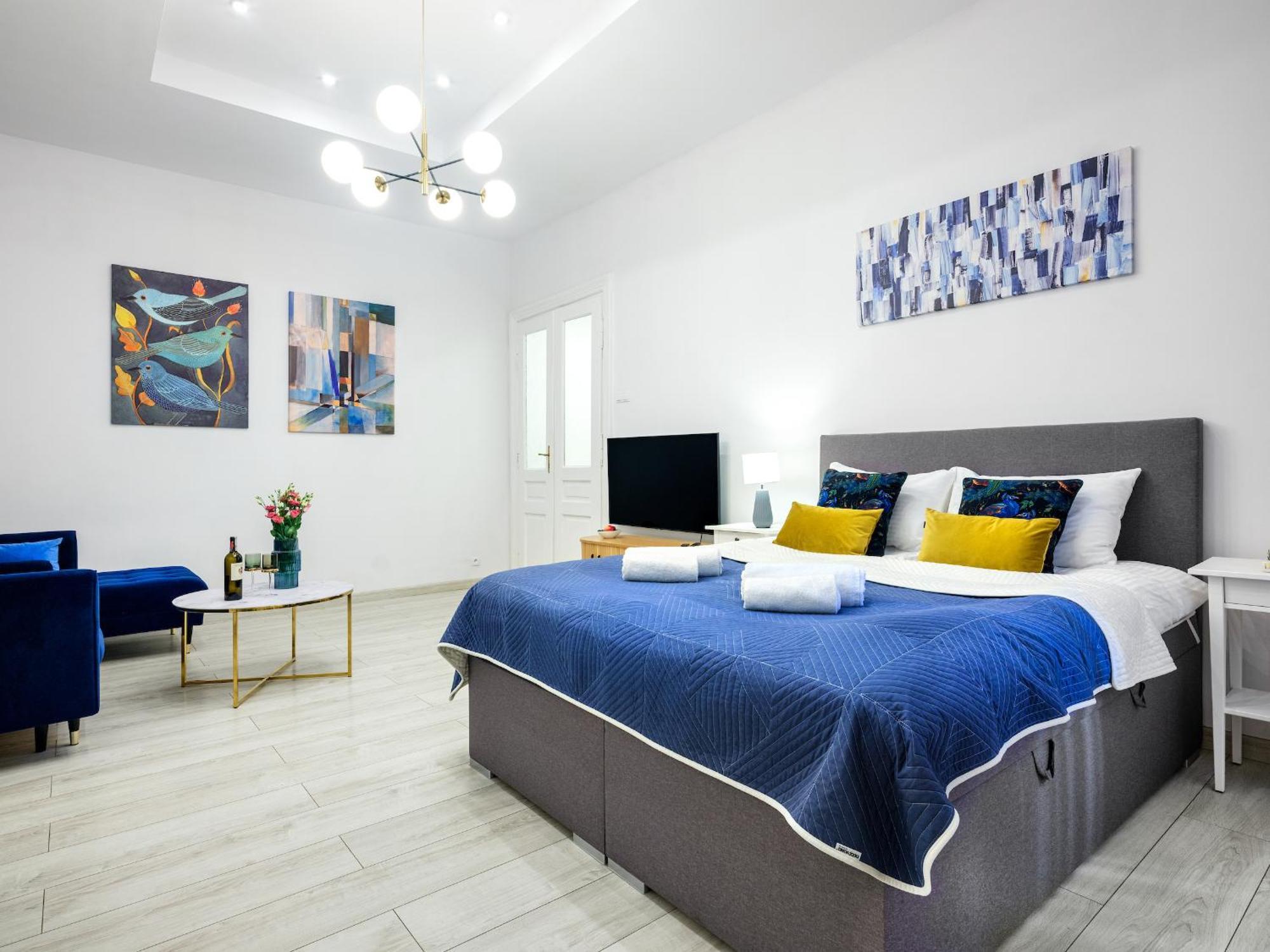 Bluebird Apt Old Town & Wawel Hill By Vistula River - By Homelike كراكوفيا المظهر الخارجي الصورة